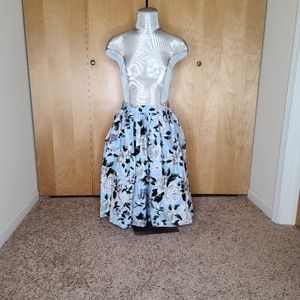 Used Unique Vintage Skirt Size Small